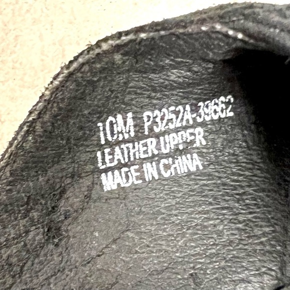 SBICCA casual slip-on black suede leather sandals cushioned comfy women’s 10M - Picture 9 of 9